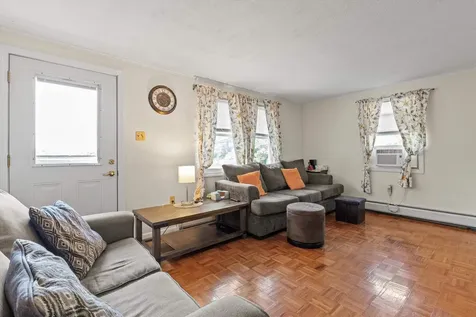 24 Towle Pasture Drive Epsom NH 03234