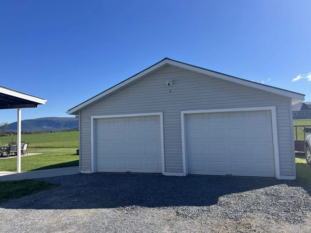 4027 South Street New Haven VT 05472