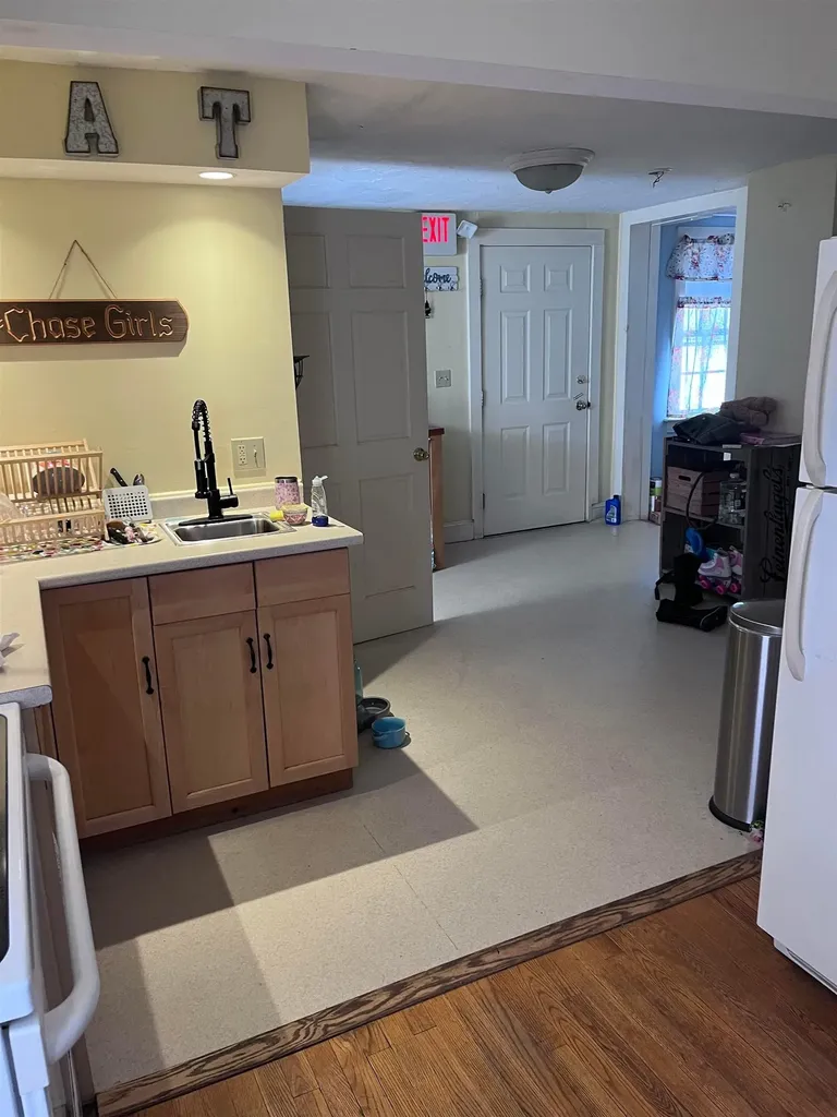 263 Highland Street Plymouth NH 03264