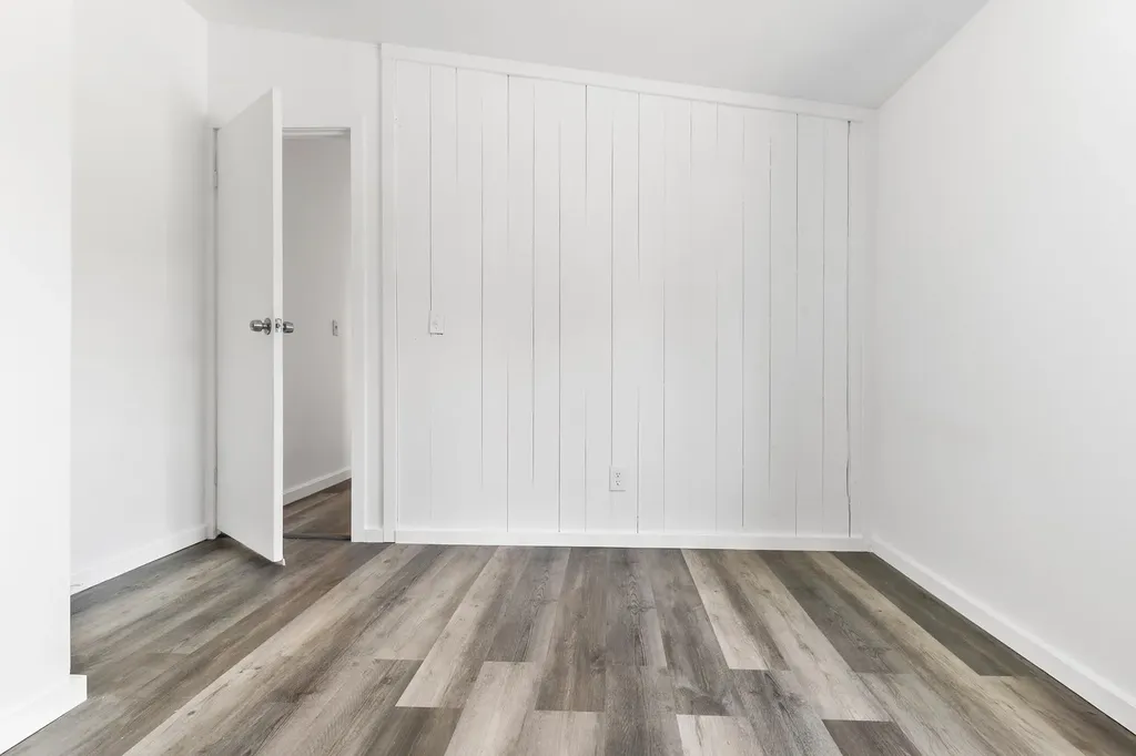 77 Hazzard Road North Springfield NH 03284