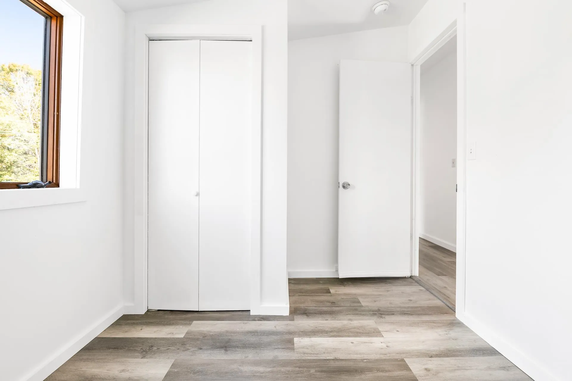 77 Hazzard Road North Springfield NH 03284