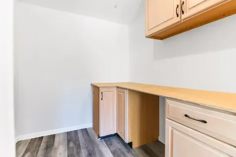 77 Hazzard Road North Springfield NH 03284