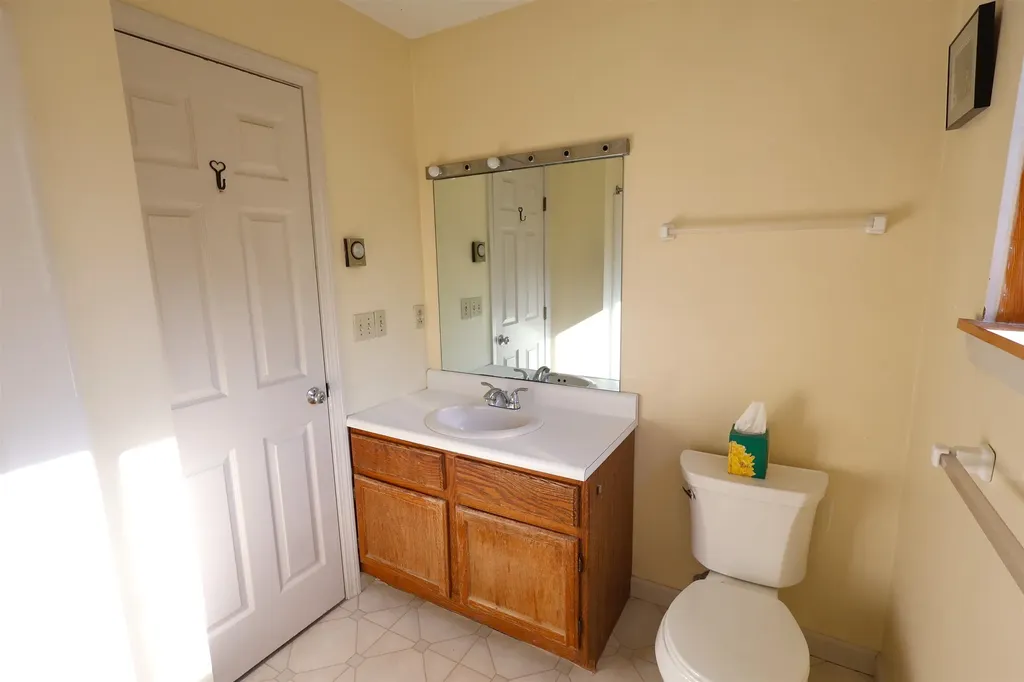 169 Woodhaven Drive Hartford VT 05001