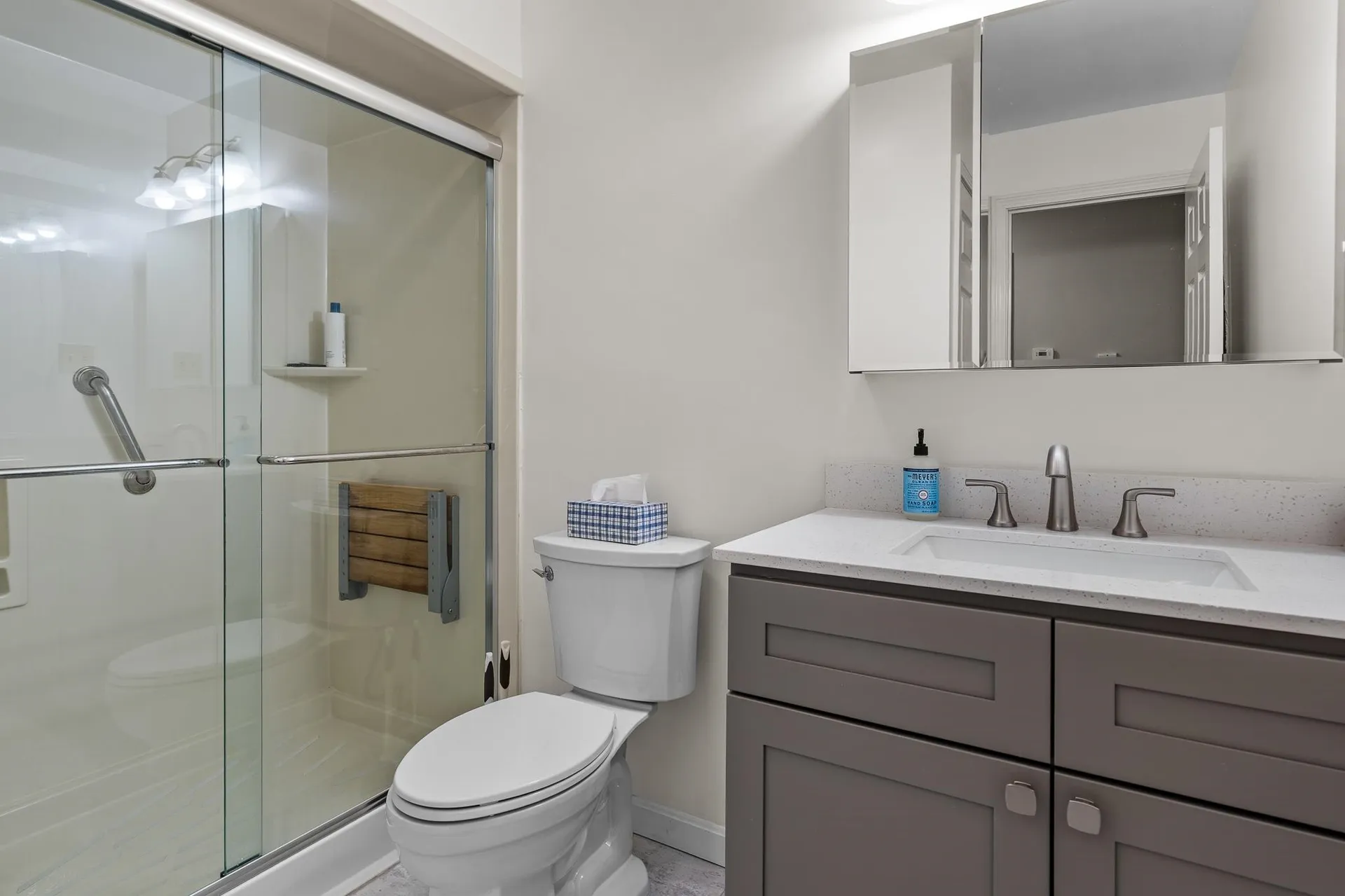 490 River Road Manchester NH 03104