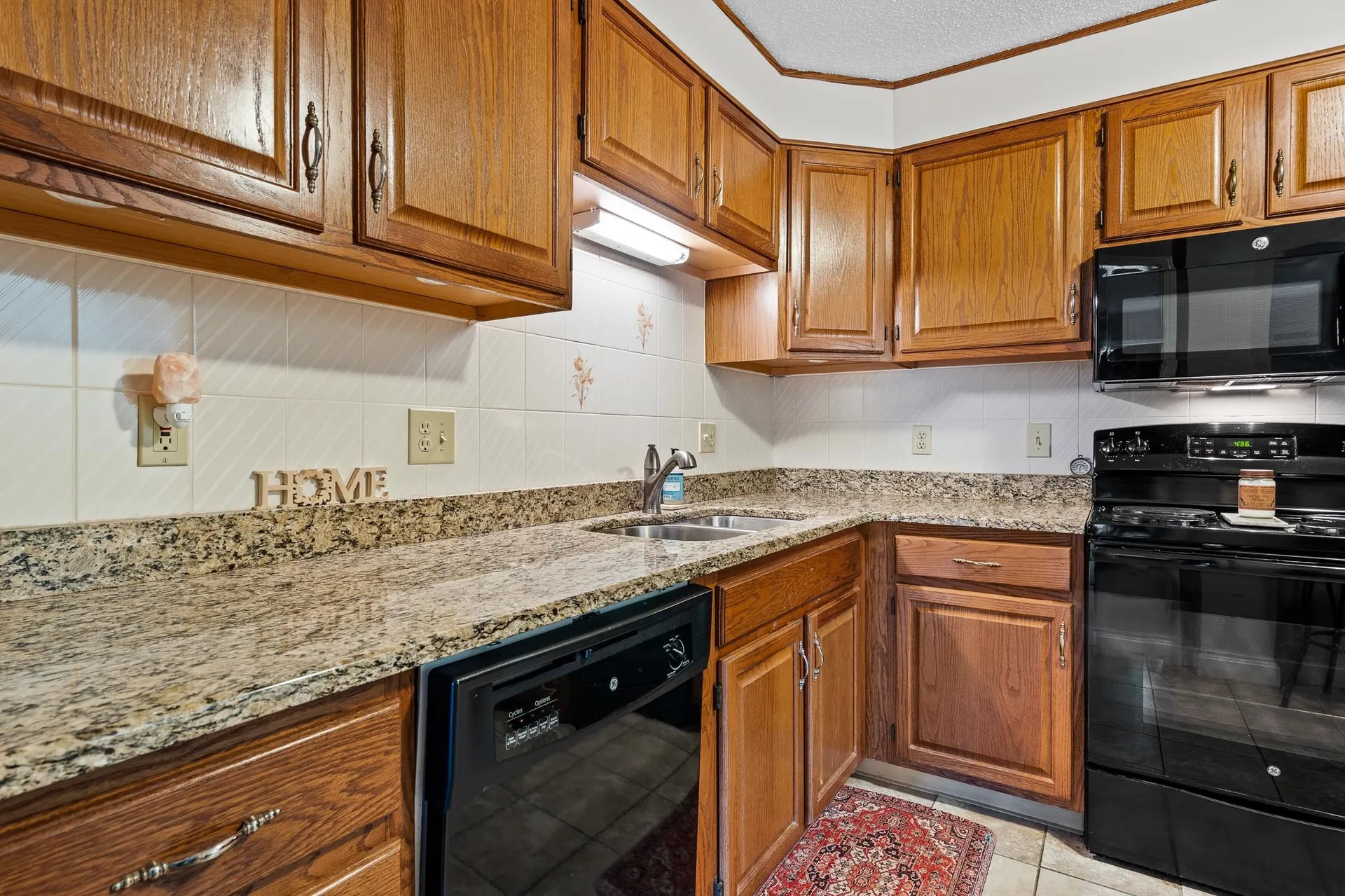 490 River Road Manchester NH 03104