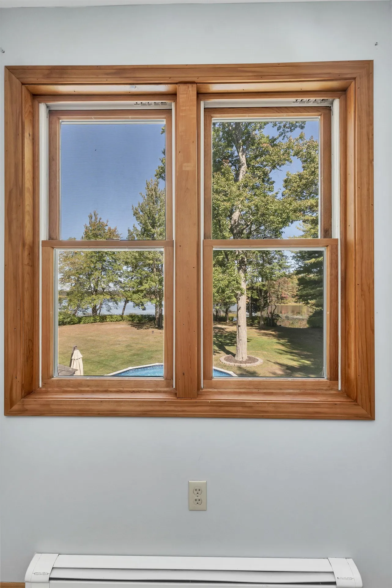 40 Coopers Grove Road Kingston NH 03848