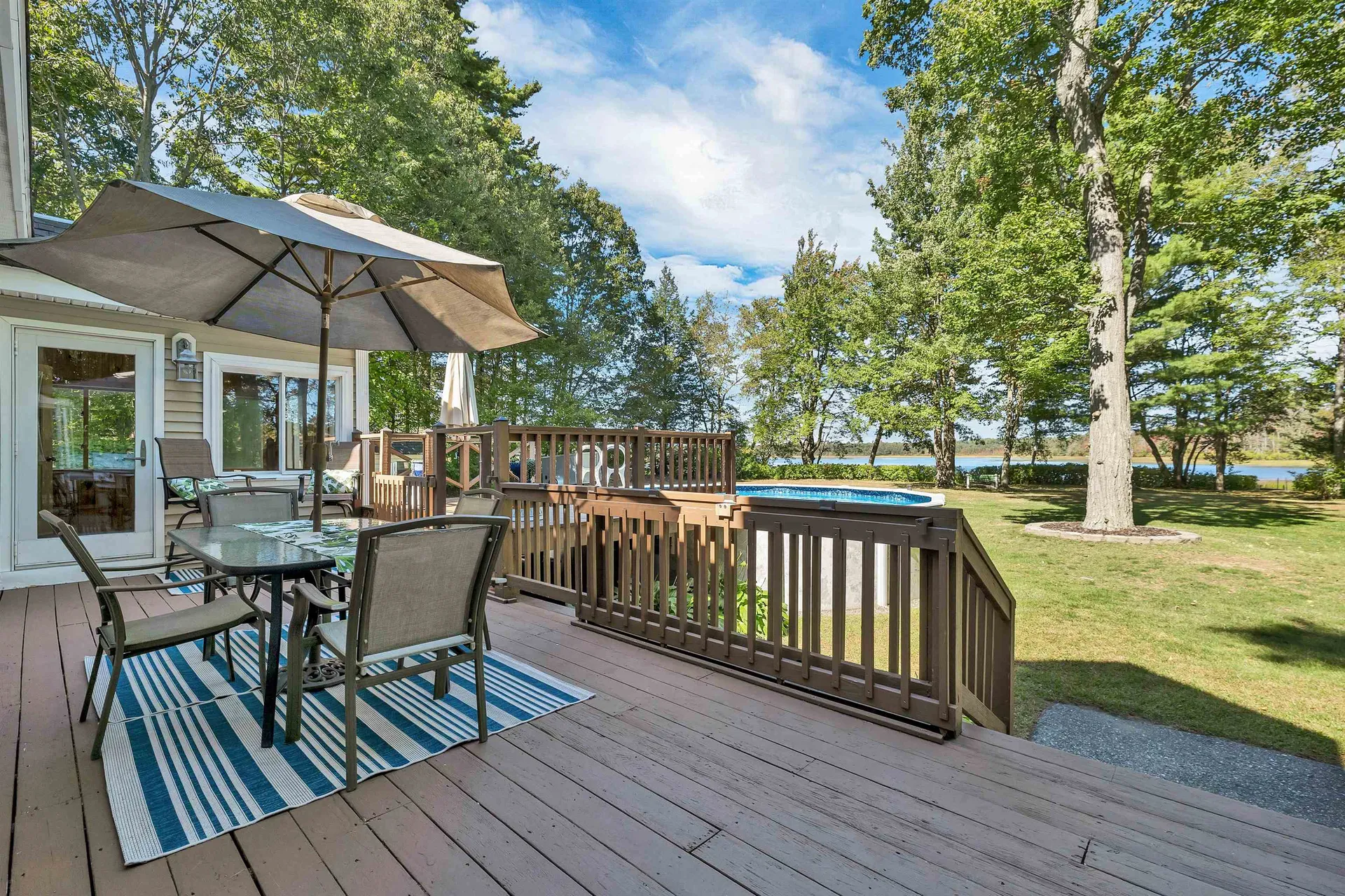 40 Coopers Grove Road Kingston NH 03848