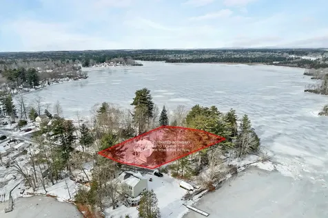 40 Coopers Grove Road Kingston NH 03848