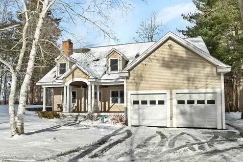 40 Coopers Grove Road Kingston NH 03848