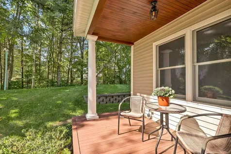 40 Coopers Grove Road Kingston NH 03848