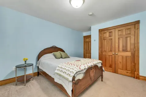 40 Coopers Grove Road Kingston NH 03848