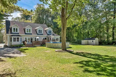 40 Coopers Grove Road Kingston NH 03848