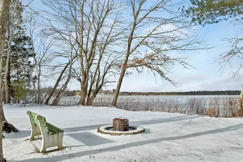 40 Coopers Grove Road Kingston NH 03848