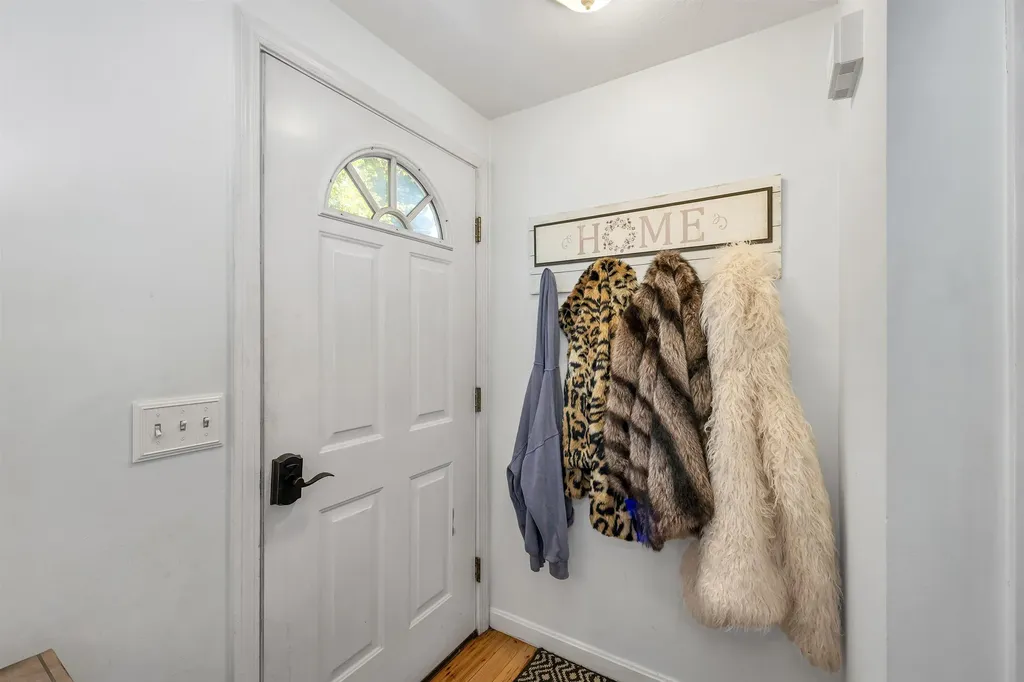 35 Fraser Drive Salem NH 03079