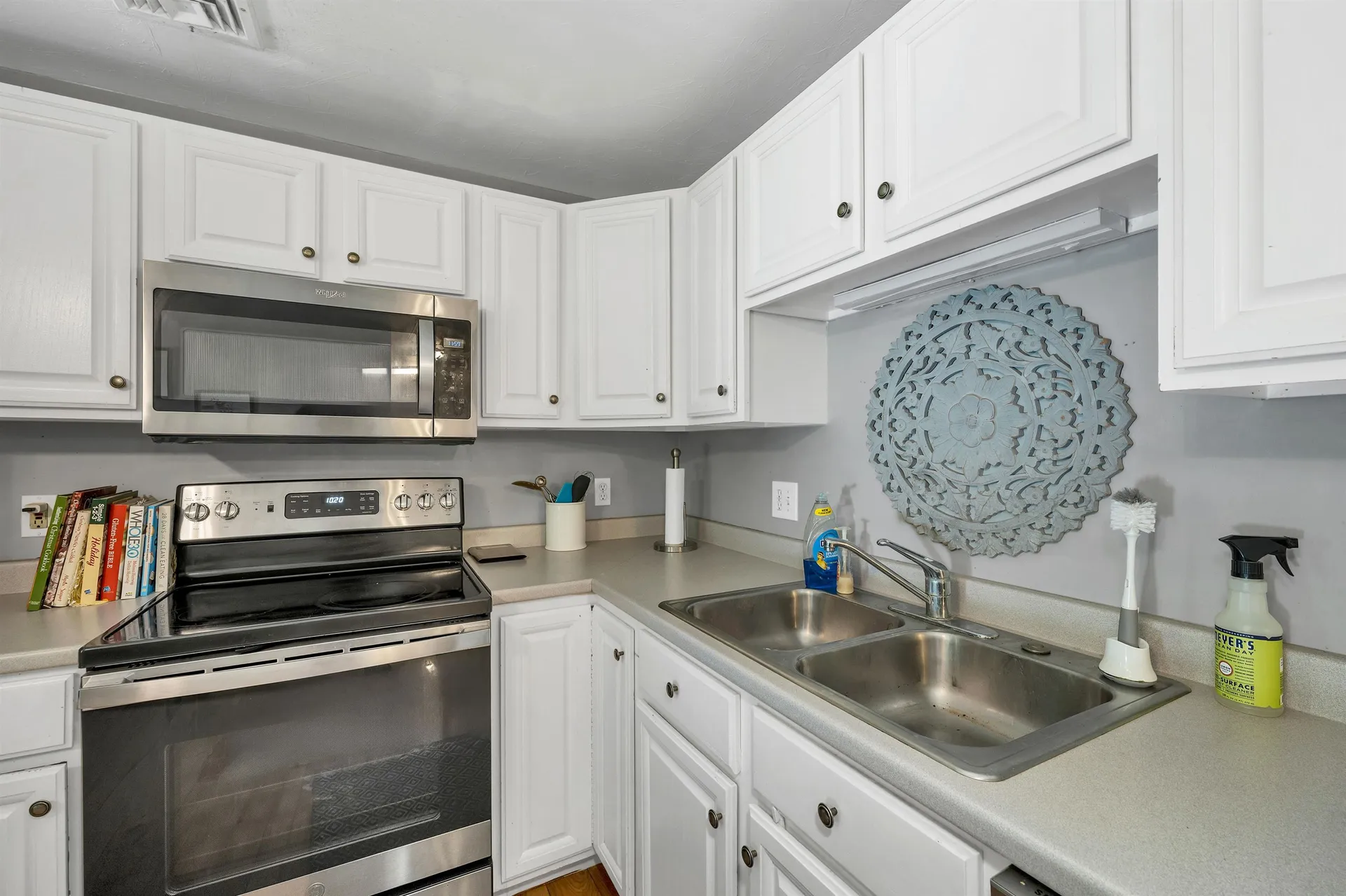 35 Fraser Drive Salem NH 03079