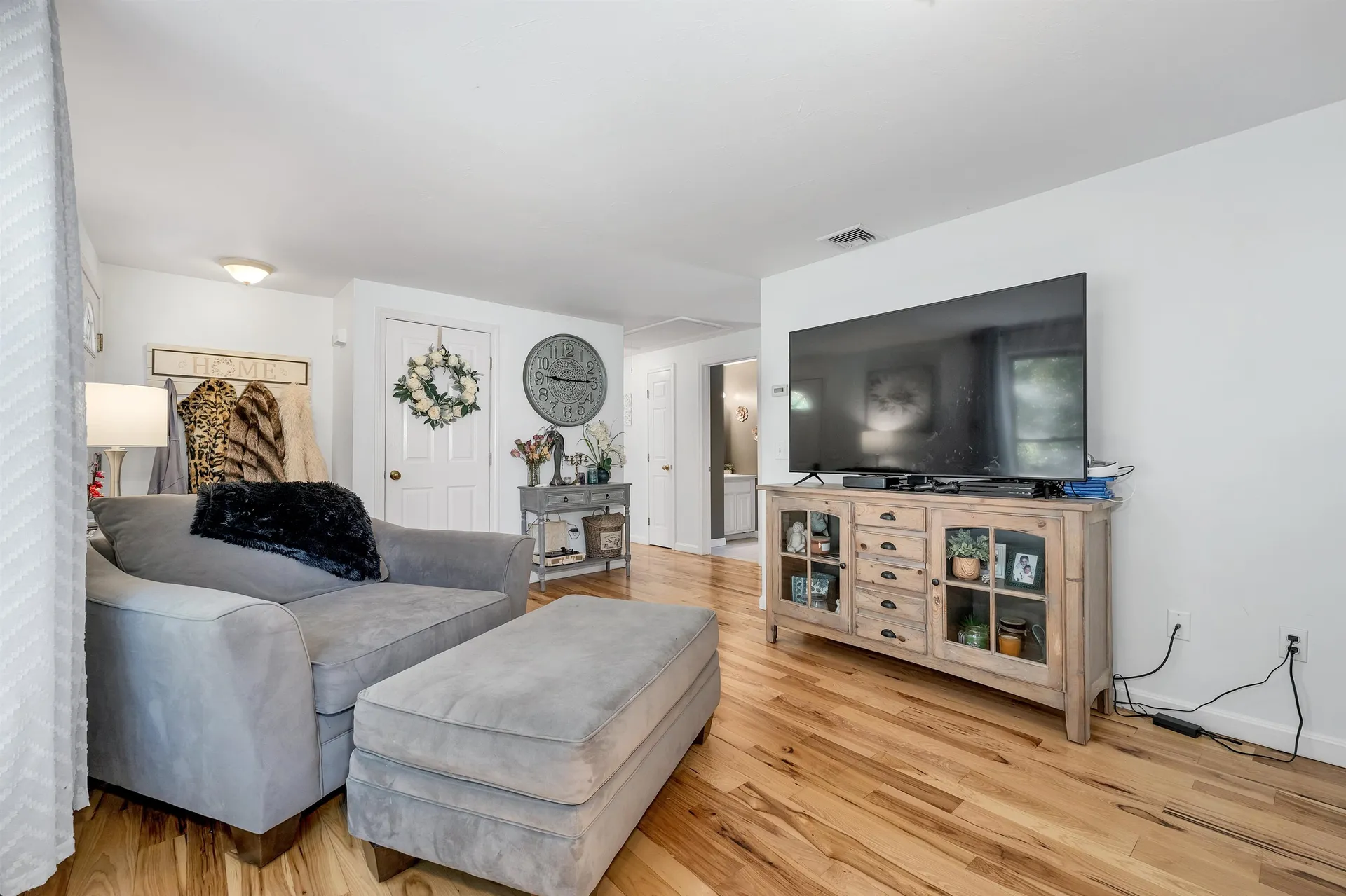 35 Fraser Drive Salem NH 03079