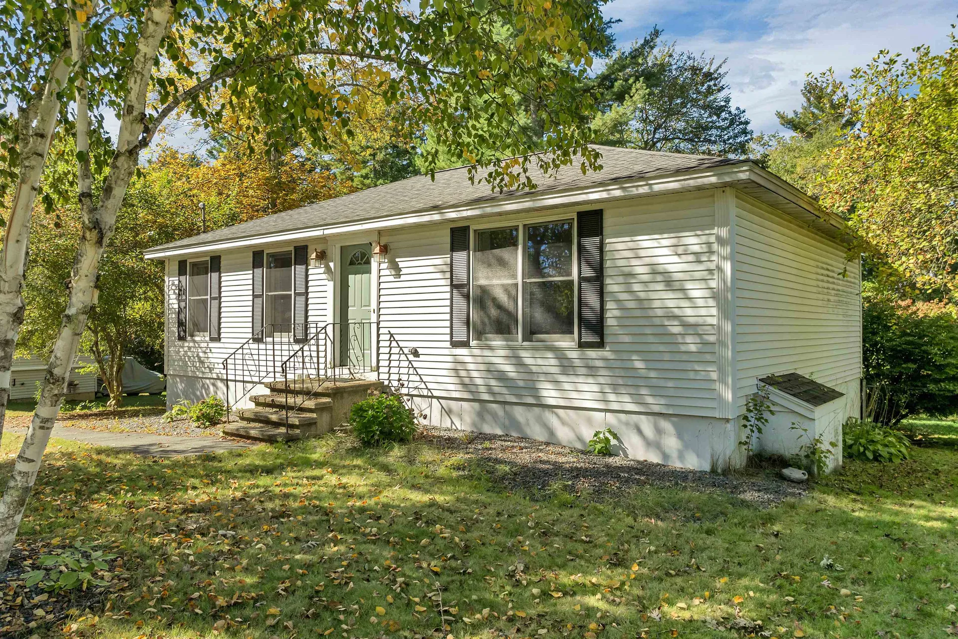 35 Fraser Drive Salem NH 03079