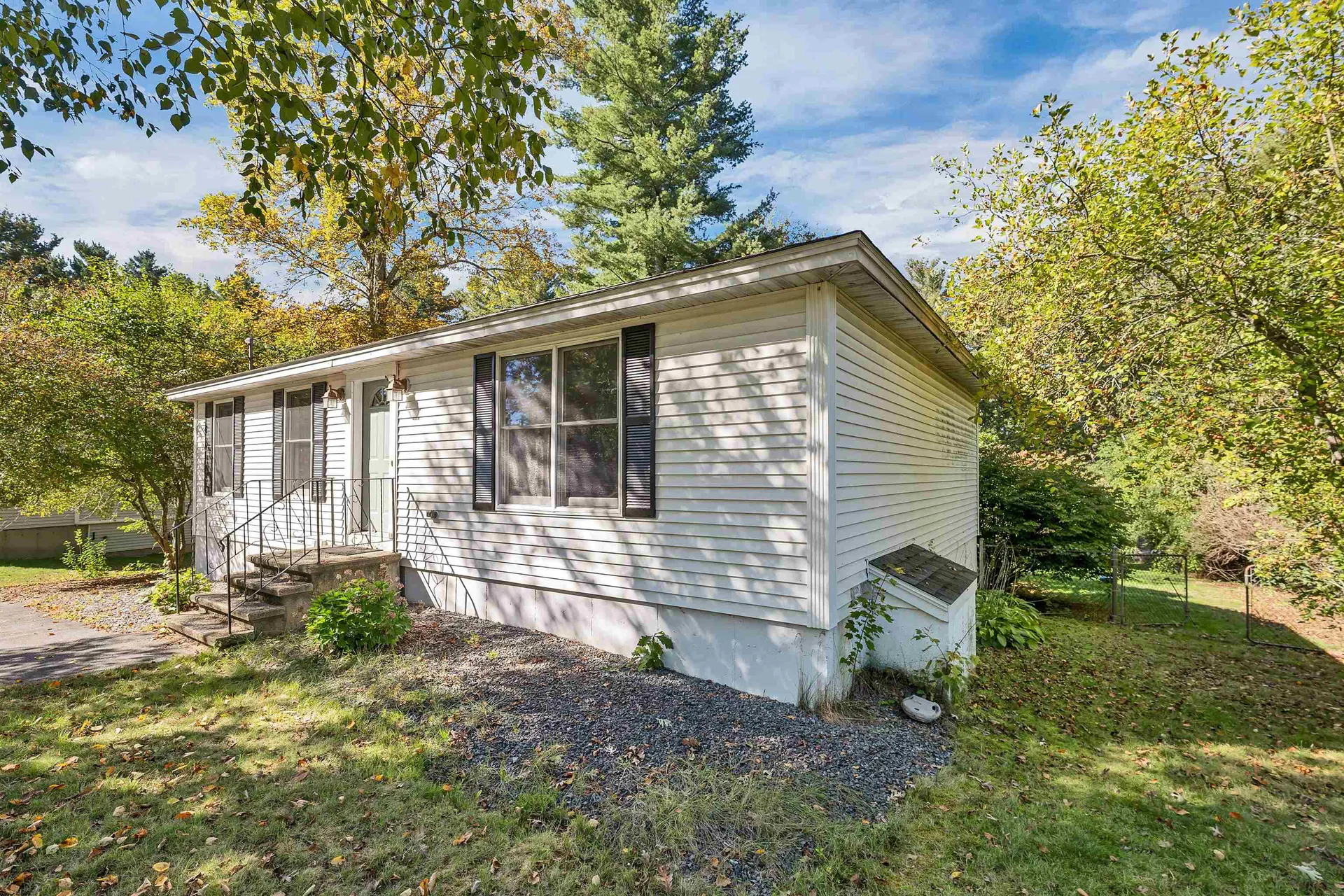 35 Fraser Drive Salem NH 03079