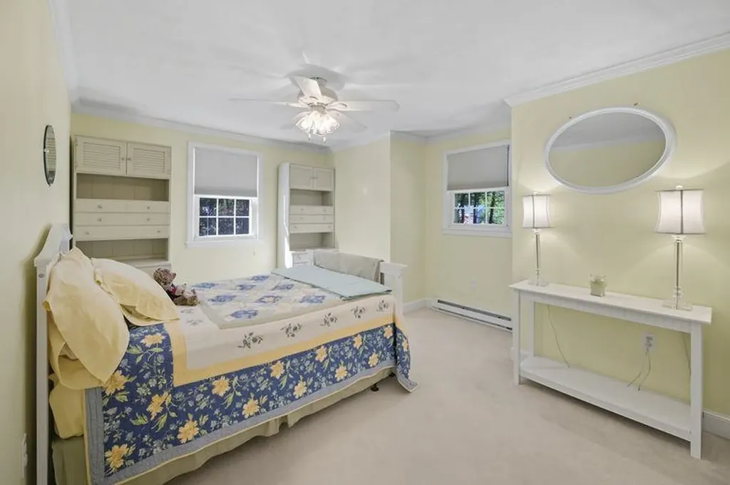 143 Colby Road Danville NH 03819