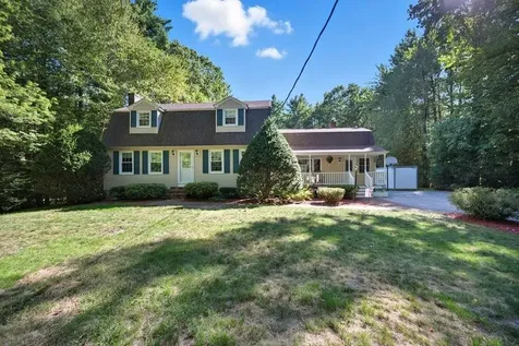 143 Colby Road Danville NH 03819