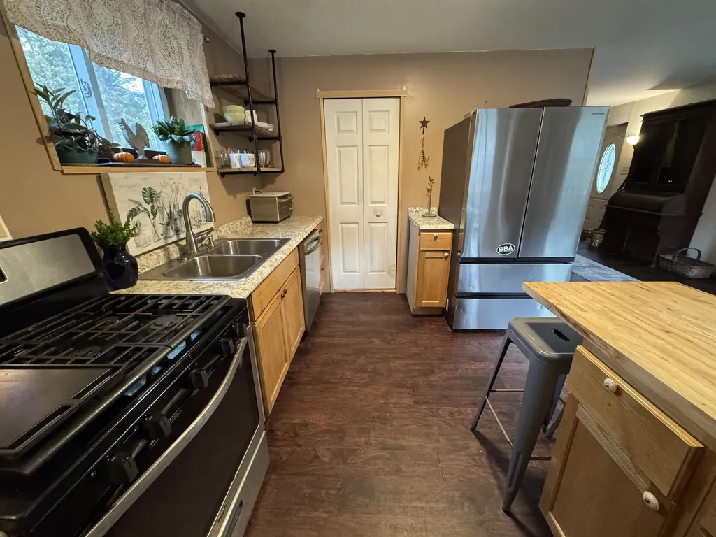 1833 Mattson Road Chester VT 05143