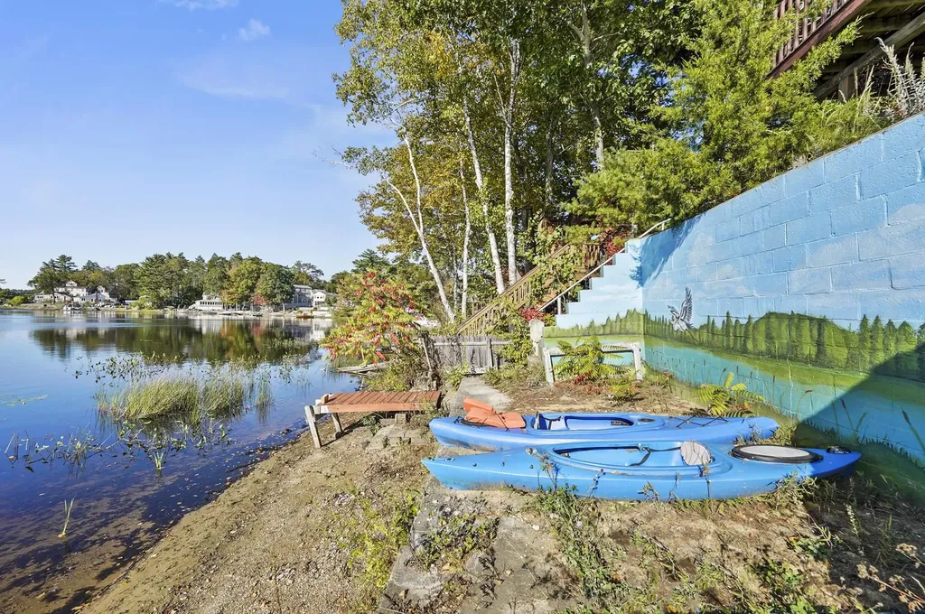 62 & 43 Wilders Grove Road Newton NH 03858