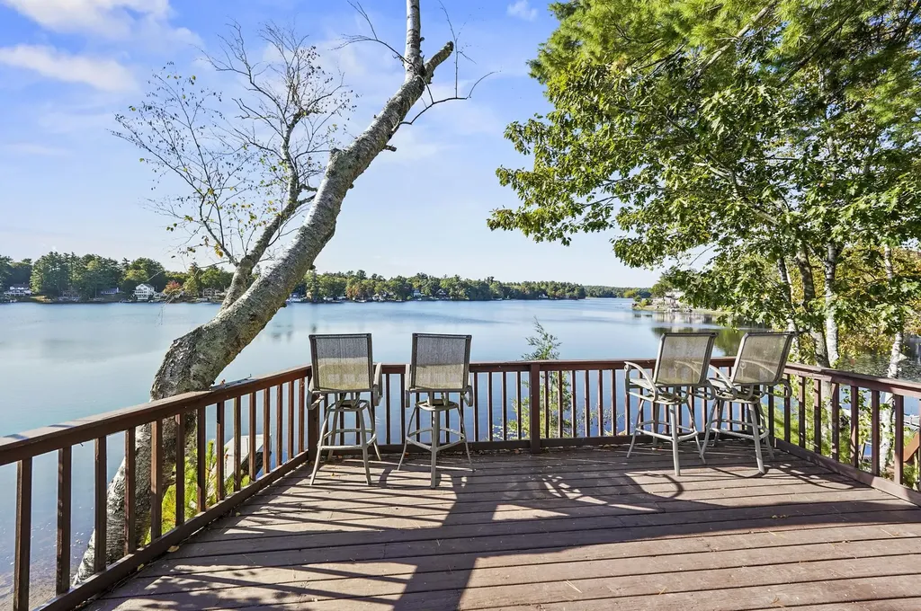 62 & 43 Wilders Grove Road Newton NH 03858