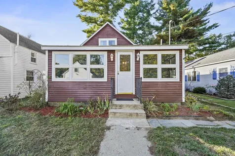 62 & 43 Wilders Grove Road Newton NH 03858