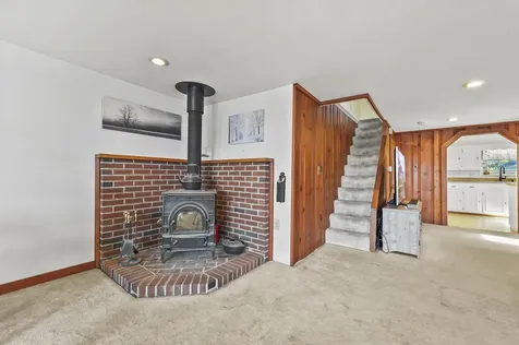 62 & 43 Wilders Grove Road Newton NH 03858