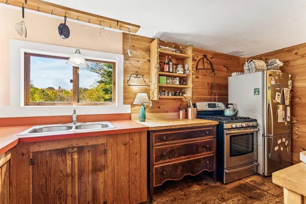 400 Brook Road Chelsea VT 05038