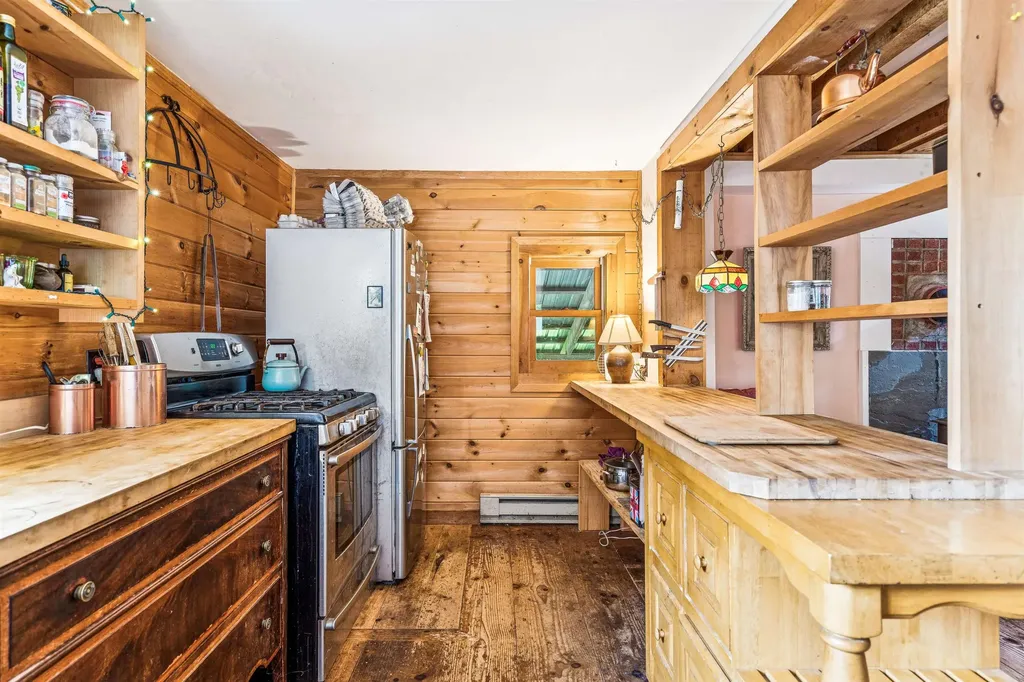 400 Brook Road Chelsea VT 05038