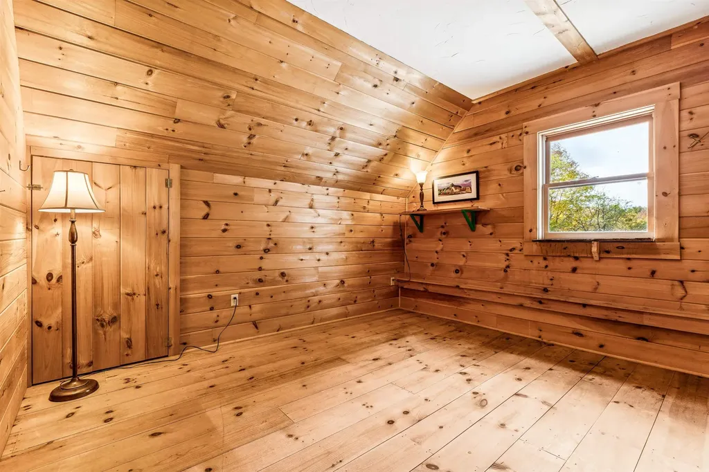 400 Brook Road Chelsea VT 05038