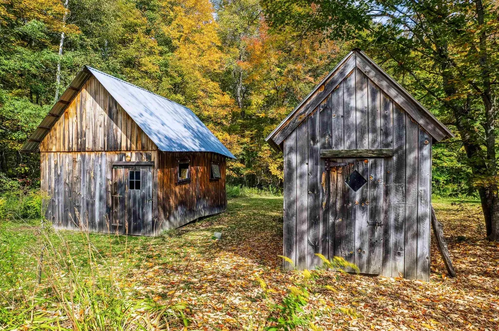 400 Brook Road Chelsea VT 05038