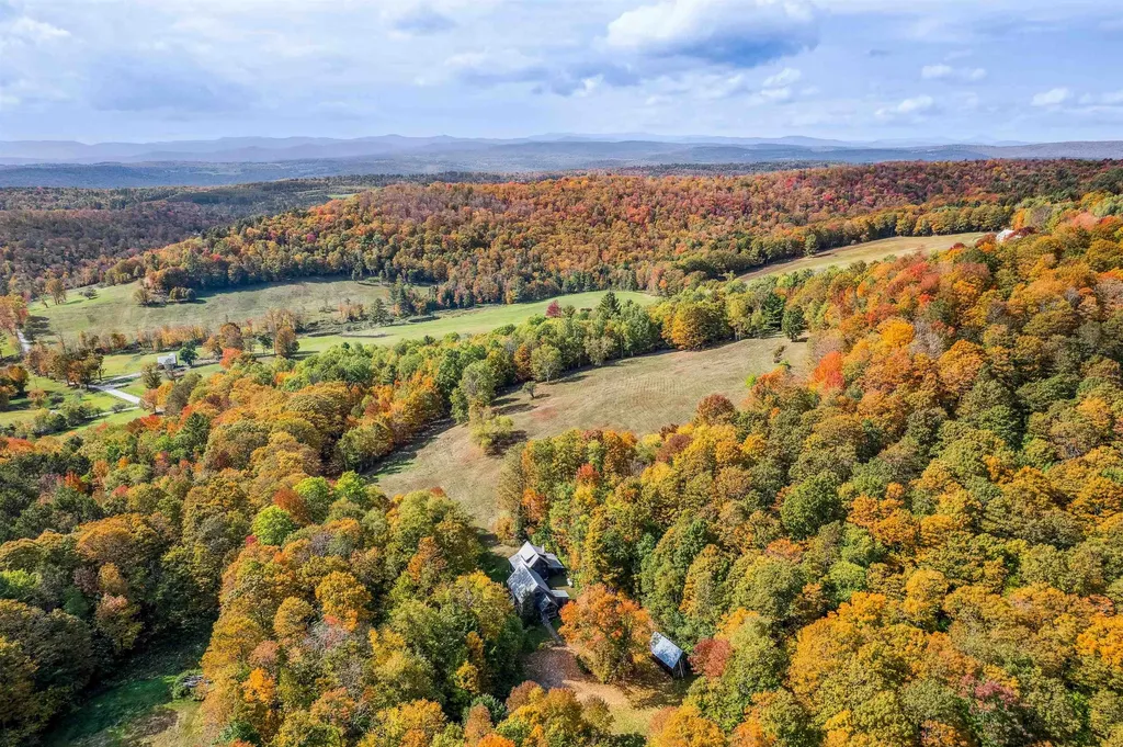 400 Brook Road Chelsea VT 05038