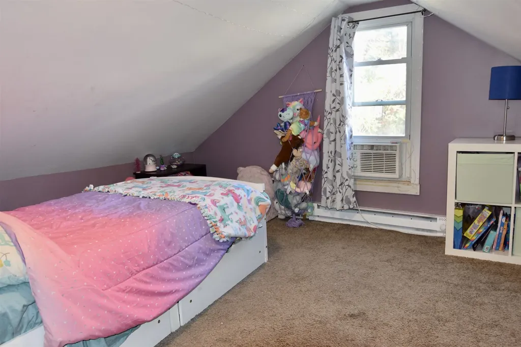 4 Anderson Street Claremont NH 03743