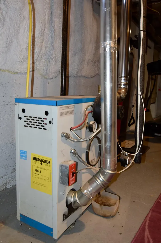 4 Anderson Street Claremont NH 03743