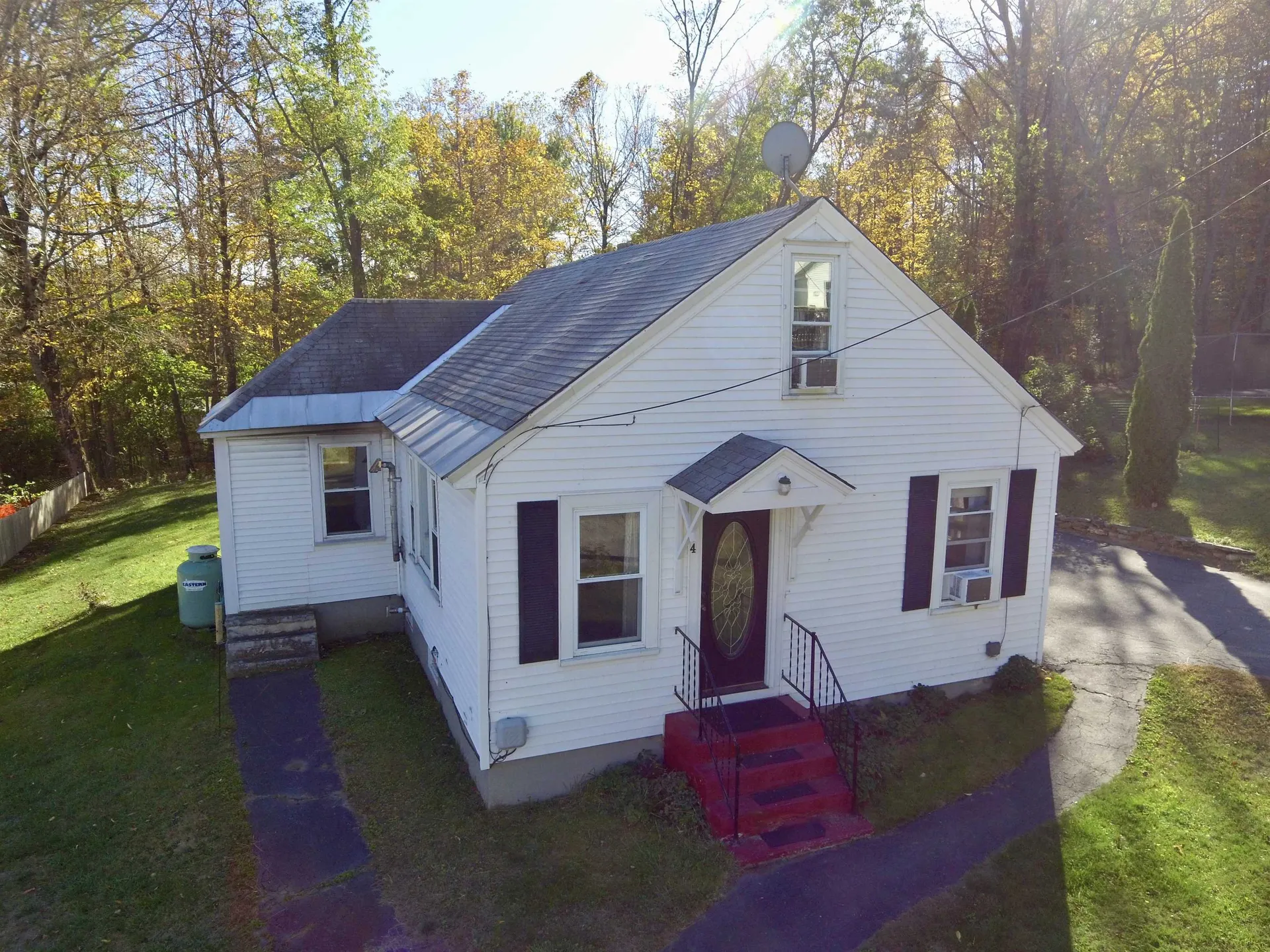 4 Anderson Street Claremont NH 03743