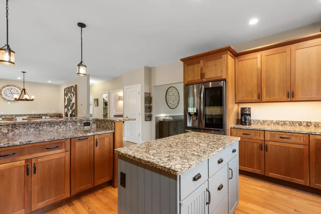 19 Schooner Drive Dover NH 03820