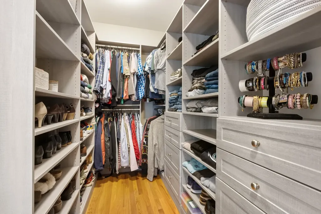 19 Schooner Drive Dover NH 03820