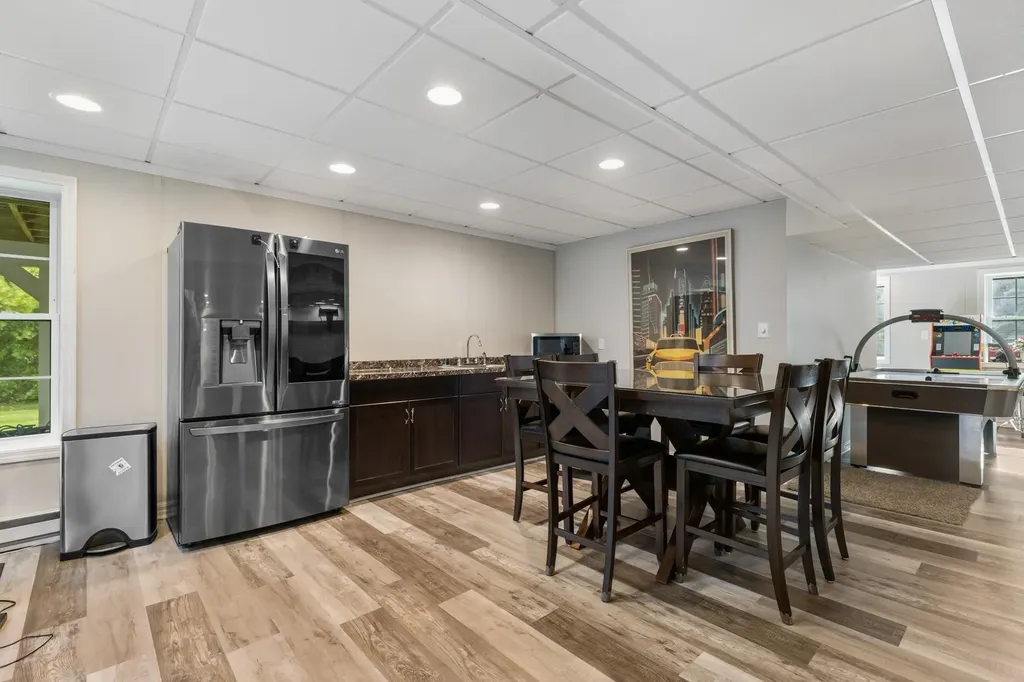 19 Schooner Drive Dover NH 03820