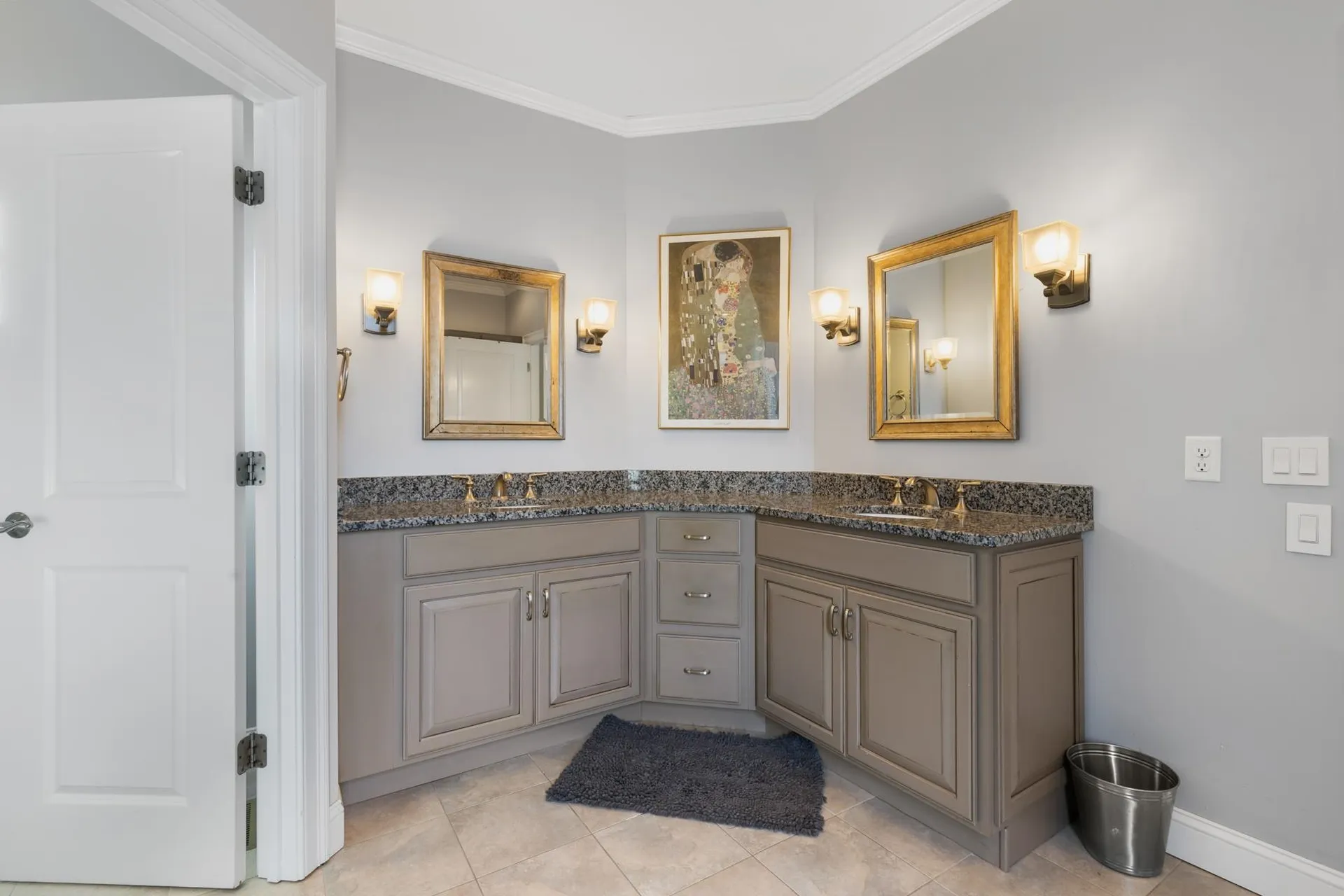 19 Schooner Drive Dover NH 03820