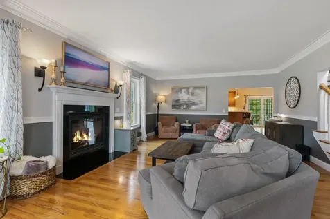 19 Schooner Drive Dover NH 03820