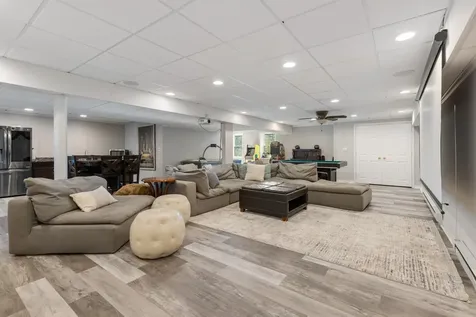 19 Schooner Drive Dover NH 03820