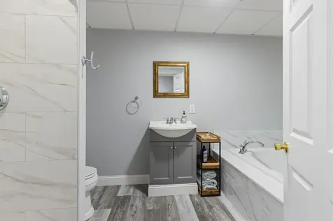 19 Schooner Drive Dover NH 03820