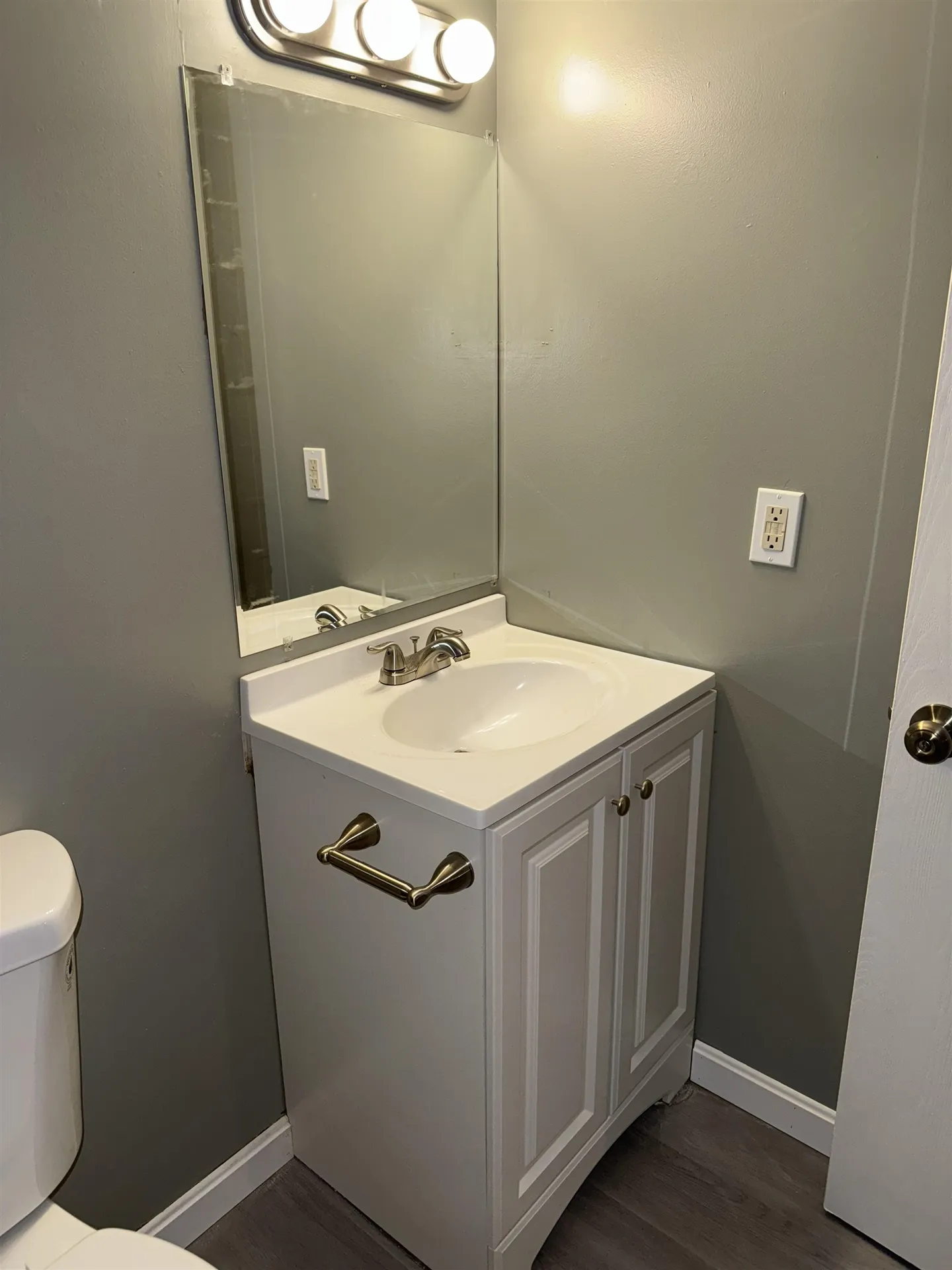 12 East Side Drive Concord NH 03301
