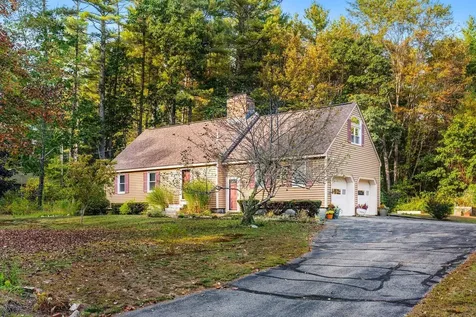 52 W Hollis Road Hollis NH 03049