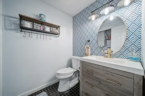 64 Stacey Circle Windham NH 03087