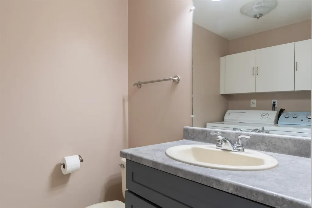 185 Indian Rock Road Merrimack NH 03054