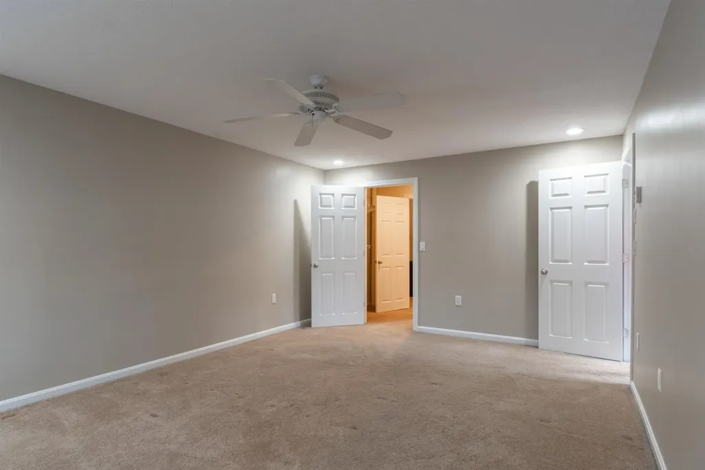 185 Indian Rock Road Merrimack NH 03054