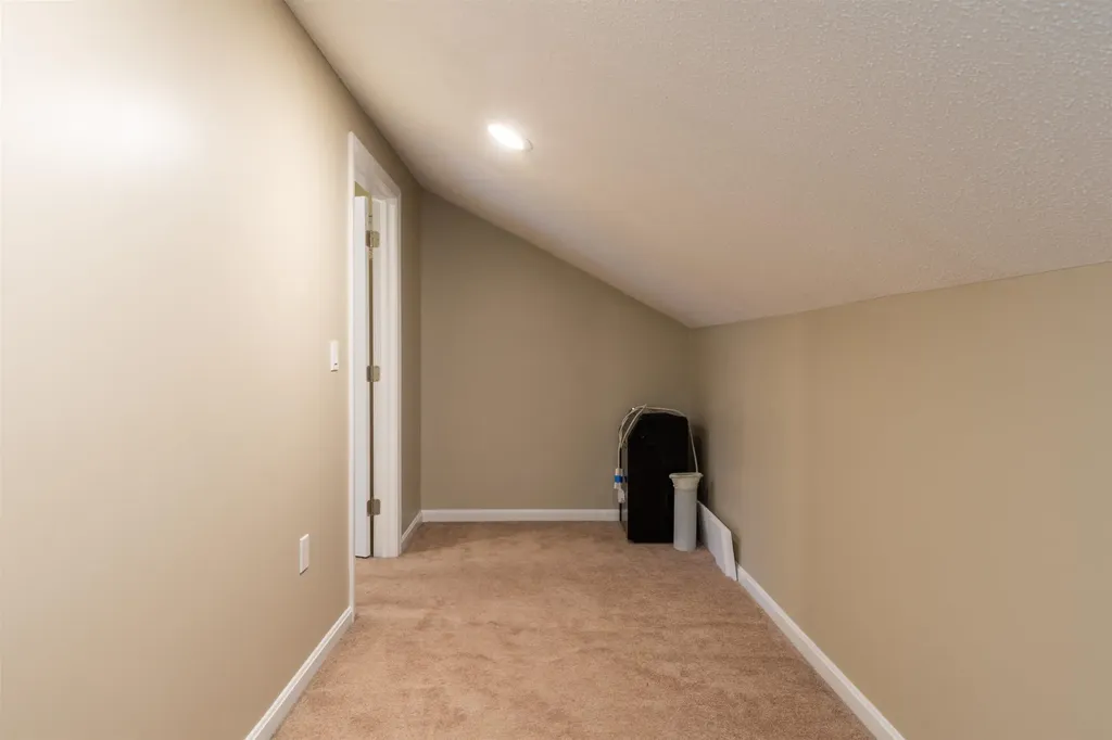 185 Indian Rock Road Merrimack NH 03054